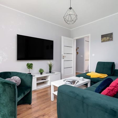 Apartment Cystersów Cracow by Renters Cracovia Exterior foto